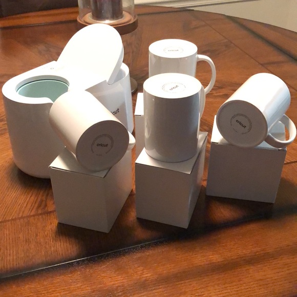 CRICUT MUG PRESS - Picture 2 of 5